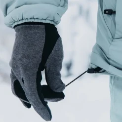 [ak] Helium Hooded Stretch Insulated Ski/Snowboard Jacket
