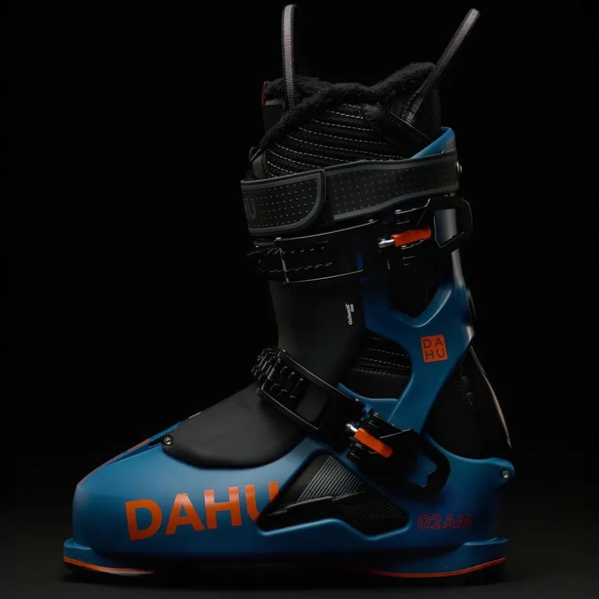 02AM Ski Boots 2026