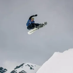Beast Park/Freestyle Snowboard 2025