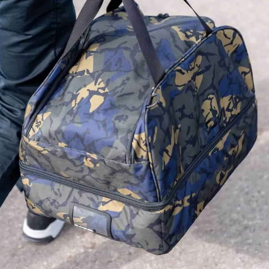 Boot Locker Split Level 69 Ski/Snowboard Gear Bag
