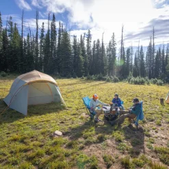 Bunk House 4 Freestanding 4 Person Dome Tent