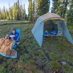 Bunk House 4 Freestanding 4 Person Dome Tent