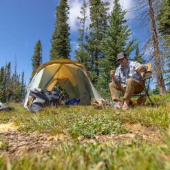 Bunk House 4 Freestanding 4 Person Dome Tent