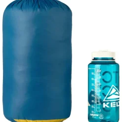Cosmic 20 Degree 550 Down Long RH Sleeping Bag