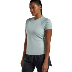Dart Nano Women's High Performance Short Sleeve T-Shirt