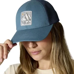 Dihedral Badge Cap