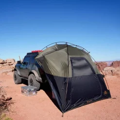 Highroads 6+ Person Shelter Tent