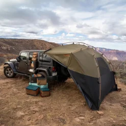 Highroads 6+ Person Shelter Tent