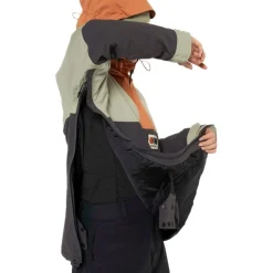 Madaket 2L Women's Ski/Snowboard insulated Anorak