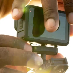 Magnetic Latch Mount Camera Mount