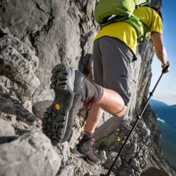 Mountain Trainer Mid Gore-Tex Hiking Boots