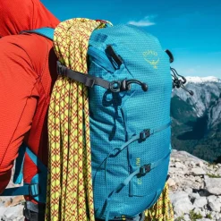Mutant 22 Ski/Snowboard Backpack