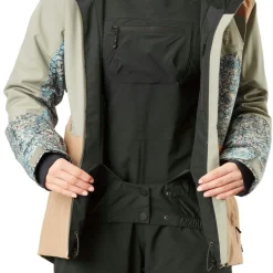 Picture Seen Women's Ski/Snowboard Jacket