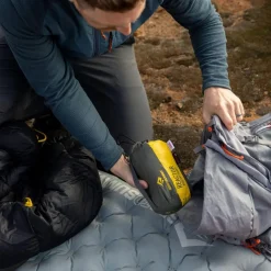 Reactor Midweight Sleeping Bag Liner Regular