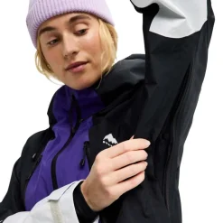 Reserve 2L Gore-Tex Women's Shell Ski/Snowboard Jacket