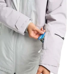 Reserve 2L Insulated Women's Ski/Snowboard Jacket
