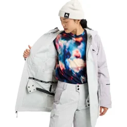 Reserve 2L Insulated Women's Ski/Snowboard Jacket