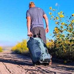 Sojourn Shuttle 100 Wheeled Duffle/Suitcase