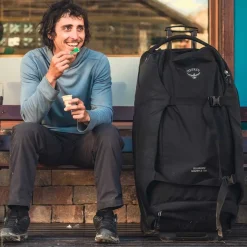 Sojourn Shuttle 130 Wheeled Duffle/Suitcase