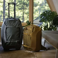 Sojourn Travel Pack 60 Wheeled Bag/Suitcase