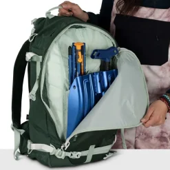 Sopris 32 Women's Ski/Snowboard Backpack