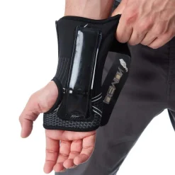 V2 Ski/Snowboard Wrist Guards