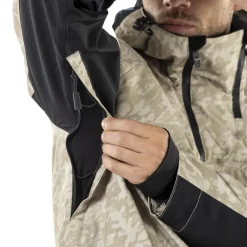 Whiteroom Spectrum Hypadri Mens Ski and Snowboard Jacket